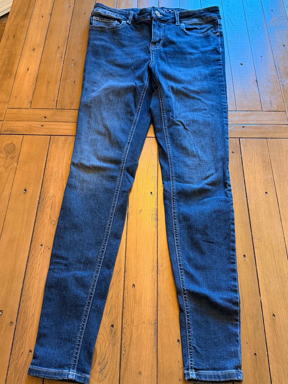 Maurices Dark Blue Skinny Jeans 6 Long